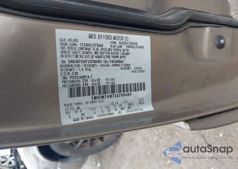 2003 Mercury Grand Marquis Gs z USA, uszkodzony, nr VIN 2MEFM74W73X700480